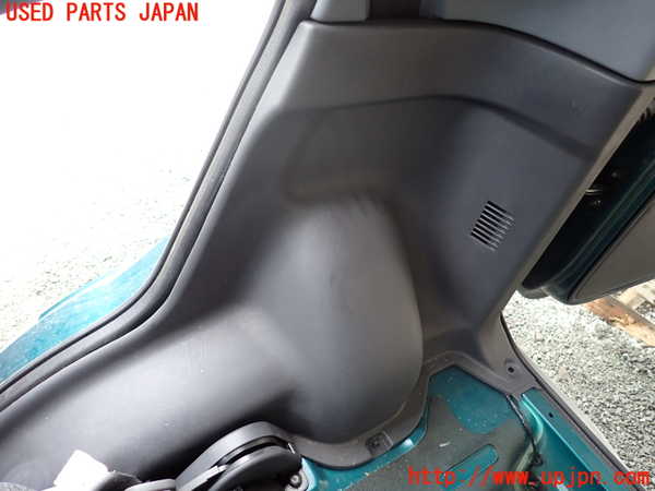 1UPJ-9239677675]テリオスキッド(J131G)右リアピラートリム 中古_3