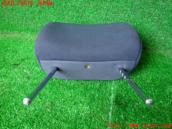 1UPJ-9239677180]テリオスキッド(J131G)左2列目ヘッドレスト 中古_3