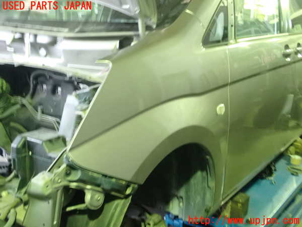 1UPJ-9239681082]アイシス(ANM10W)左前フェンダー 中古_2