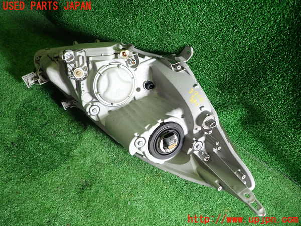 1UPJ-9239681132]アイシス(ANM10W)左ヘッドライト HID 中古_2