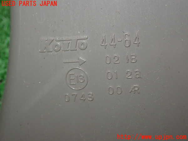 1UPJ-9239681154]アイシス(ANM10W)右リアコーナーランプ 中古_2
