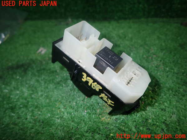 1UPJ-9239686245]アイシス(ANM10W)左前パワーウィンドウスイッチ 中古_2