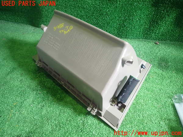 1UPJ-9239687516]アイシス(ANM10W)グローブボックス1 中古_4