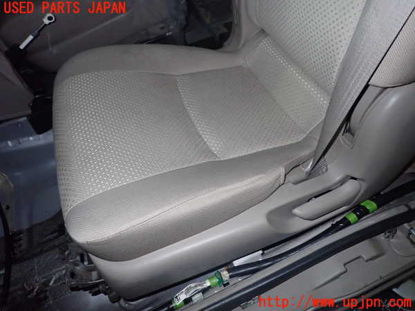 1UPJ-9239687065]アイシス(ANM10W)助手席シート 中古_3