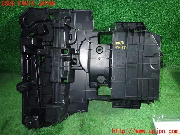 1UPJ-9239687772]アイシス(ANM10W)ラゲッジトレイ2 中古_4