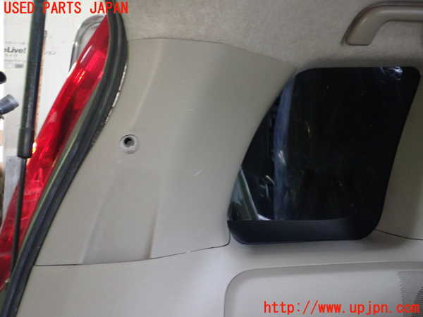 1UPJ-9239687680]アイシス(ANM10W)左リアピラートリム 中古_2