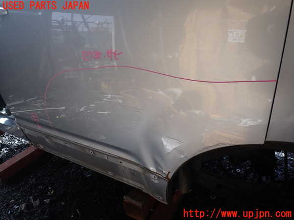 1UPJ-9239691320]デリカD：5(CV2W)左後ドア 中古(43R-007953 M2L3)_2