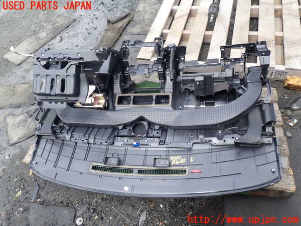 1UPJ-9239697505]デリカD：5(CV2W)ダッシュボード 中古_5