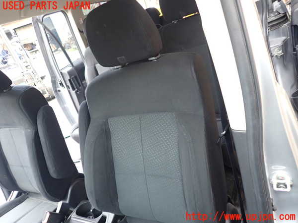 1UPJ-9239697065]デリカD：5(CV2W)助手席シート 中古_2