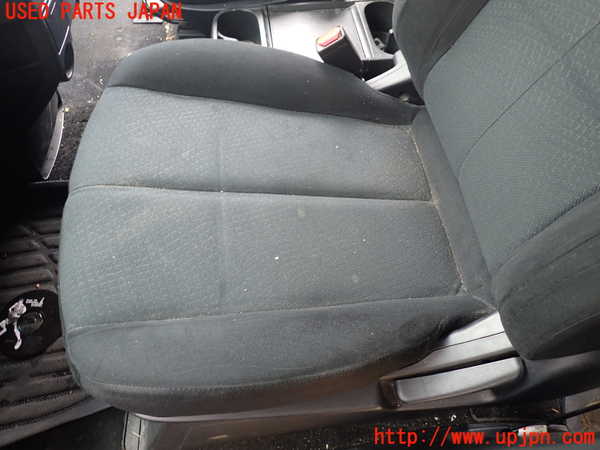 1UPJ-9239697065]デリカD：5(CV2W)助手席シート 中古_3