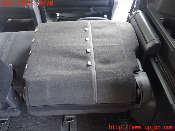 1UPJ-9239697235]デリカD：5(CV2W)右3列目シート 中古_4