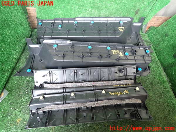 1UPJ-9239697740]デリカD：5(CV2W)スカッフプレート 中古_4
