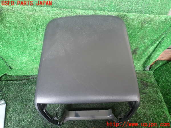 1UPJ-9239697691]デリカD：5(CV2W)内装トリム類1 中古_2