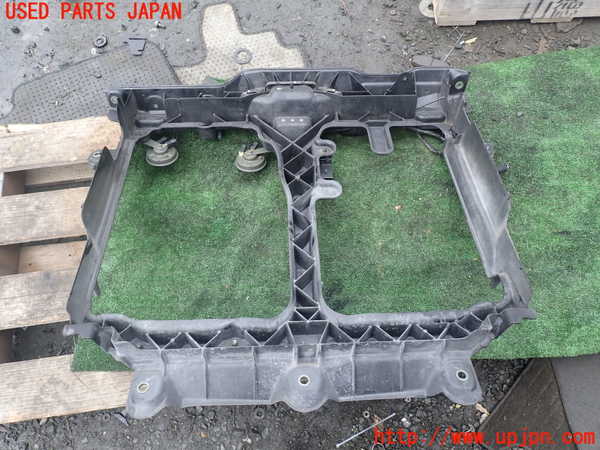 1UPJ-9239701041]エルグランド(NE51)コアサポート 中古_3