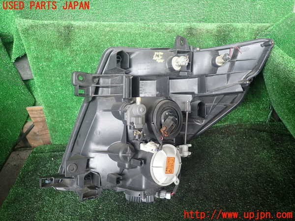 1UPJ-9239701130]エルグランド(NE51)右ヘッドライト HID 中古_3