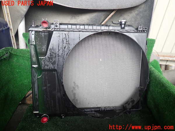 1UPJ-9239702321]エルグランド(NE51)ラジエーター1 中古_2