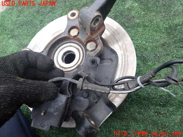 1UPJ-9239704295]エルグランド(NE51)左フロントナックルハブ 中古_3