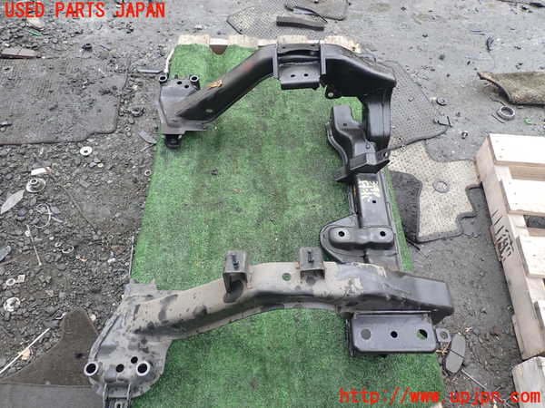 1UPJ-9239705285]エルグランド(NE51)フロントメンバー 中古_2