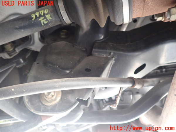 1UPJ-9239705295]エルグランド(NE51)リアメンバー 中古_2