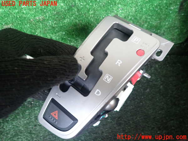 1UPJ-9239707555]エルグランド(NE51)ATシフトレバー 中古_2