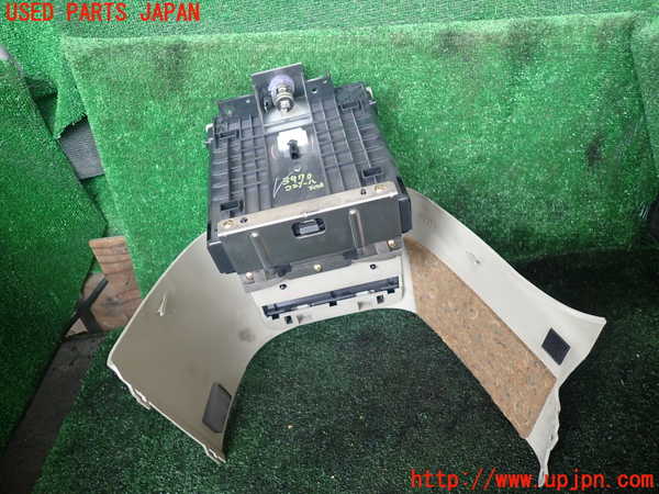 1UPJ-9239707549]エルグランド(NE51)コンソール 中古_4