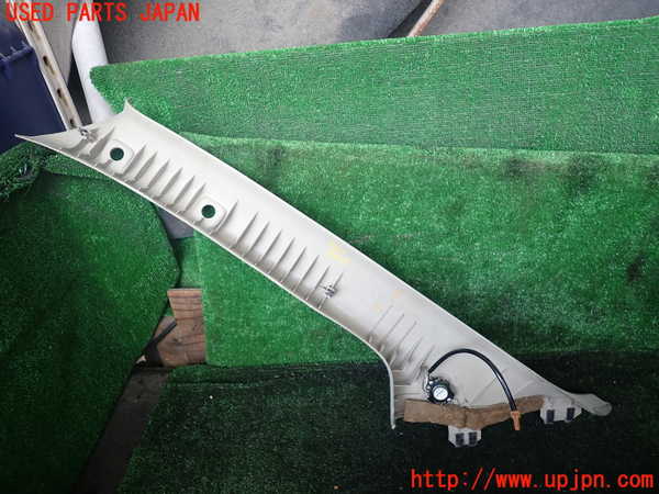 1UPJ-9239707655]エルグランド(NE51)右フロントピラートリム 中古_3