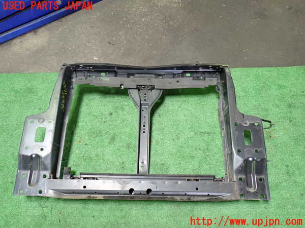 1UPJ-9239711041]セレナ Sハイブリッド(HC26)コアサポート 中古_2