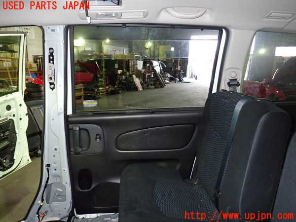 1UPJ-9239711290]セレナ Sハイブリッド(HC26)右後ドア 中古 AGC M2L3_5