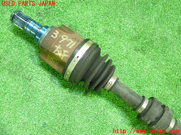 1UPJ-9239714015]セレナ Sハイブリッド(HC26)左フロントドライブシャフト 中古_3