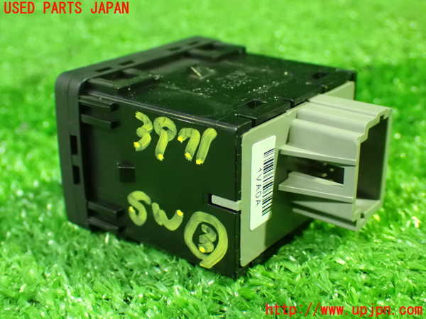 1UPJ-9239716308]セレナ Sハイブリッド(HC26)スイッチ3(スライドドア) 中古_2