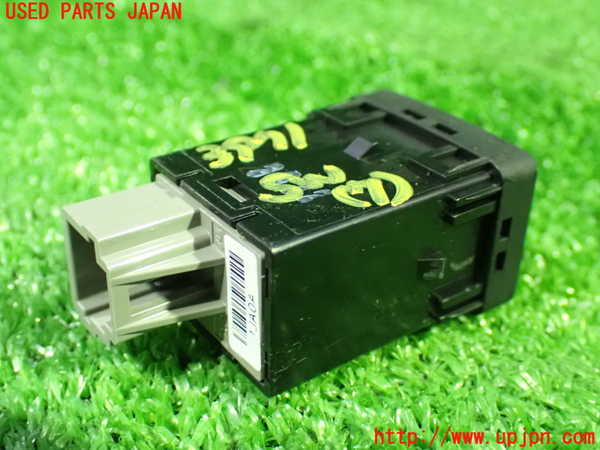 1UPJ-9239716312]セレナ Sハイブリッド(HC26)スイッチ7(ECOモード) 中古_2