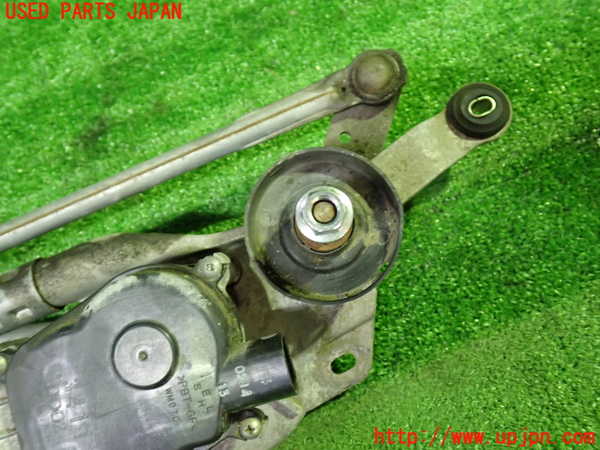 1UPJ-9239716770]セレナ Sハイブリッド(HC26)フロントワイパーモーター 中古_2