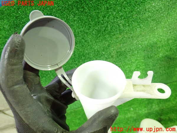 1UPJ-9239716791]セレナ Sハイブリッド(HC26)ウォッシャータンク1 中古_2