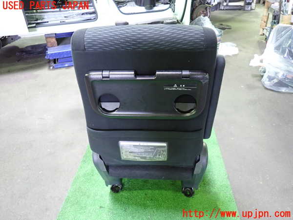 1UPJ-9239717065]セレナ Sハイブリッド(HC26)助手席シート 中古_4