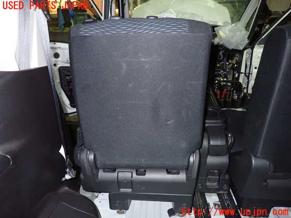 1UPJ-9239717175]セレナ Sハイブリッド(HC26)左2列目シート 中古_4