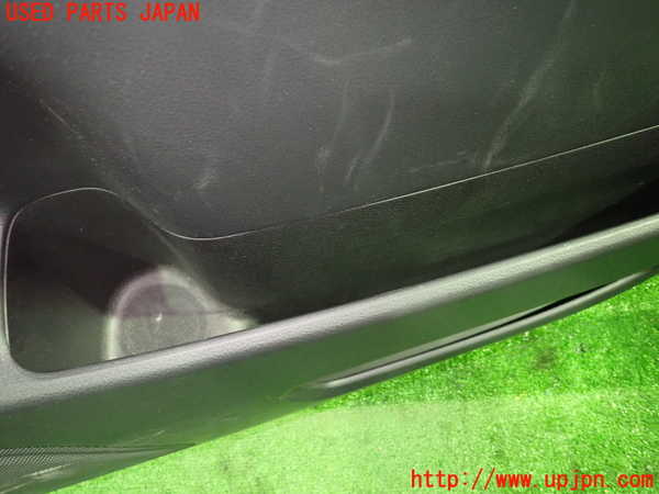 1UPJ-9239711234]セレナ Sハイブリッド(HC26)右前ドア内張り 中古_3