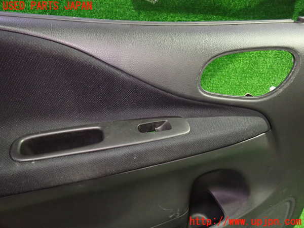 1UPJ-9239711264]セレナ Sハイブリッド(HC26)左前ドア内張り 中古_2