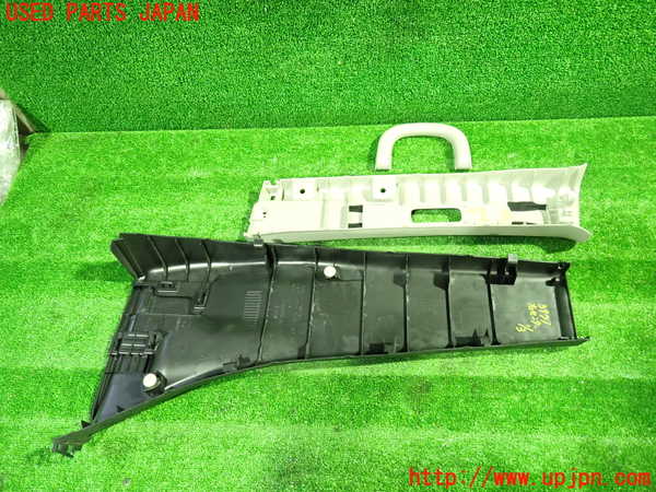 1UPJ-9239717665]セレナ Sハイブリッド(HC26)右センターピラートリム 中古_2