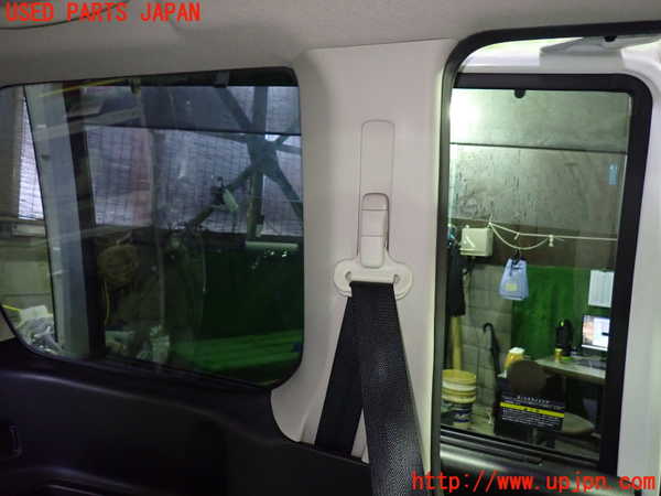 1UPJ-9239717680]セレナ Sハイブリッド(HC26)左リアピラートリム 中古_2