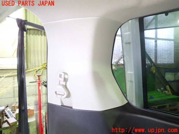 1UPJ-9239717680]セレナ Sハイブリッド(HC26)左リアピラートリム 中古_3