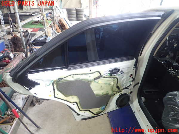 1UPJ-9239721320]クラウン ロイヤル(GRS210)左後ドア 中古(M4S8)_3