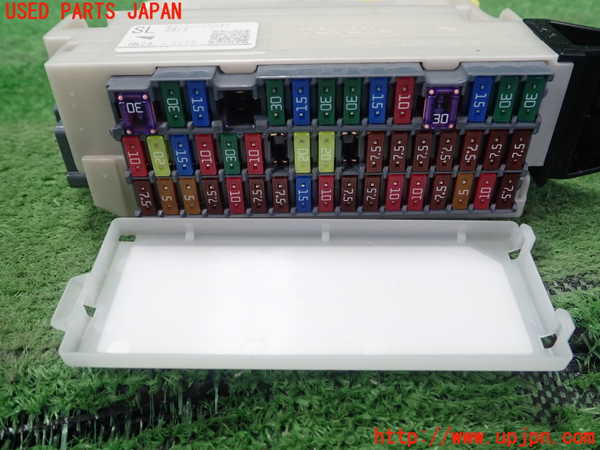 1UPJ-9239726742]クラウン ロイヤル(GRS210)ヒューズボックス2 中古_2