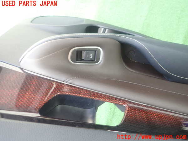 1UPJ-9239721324]クラウン ロイヤル(GRS210)左後ドア内張り 中古_2