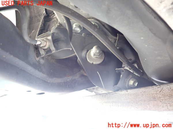 1UPJ-9239734305]デュアリス(KJ10)左リアナックルハブ 中古_2