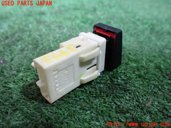 1UPJ-9239736290]デュアリス(KJ10)ハザードスイッチ 中古_2