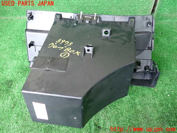 1UPJ-9239737516]デュアリス(KJ10)グローブボックス1 中古_2