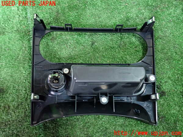 1UPJ-9239737841]デュアリス(KJ10)小物入れ1 中古_2