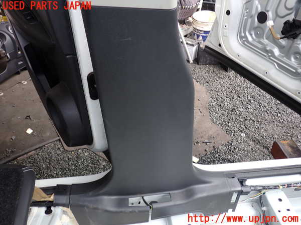 1UPJ-9239737670]デュアリス(KJ10)左センターピラートリム 中古_3