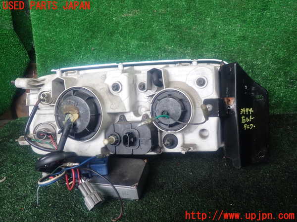 1UPJ-9239741132]プレジデントJS(PG50)左ヘッドライト HID 中古_3