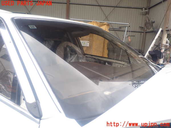 1UPJ-9239741195]プレジデントJS(PG50)フロントガラス M3945 中古_2